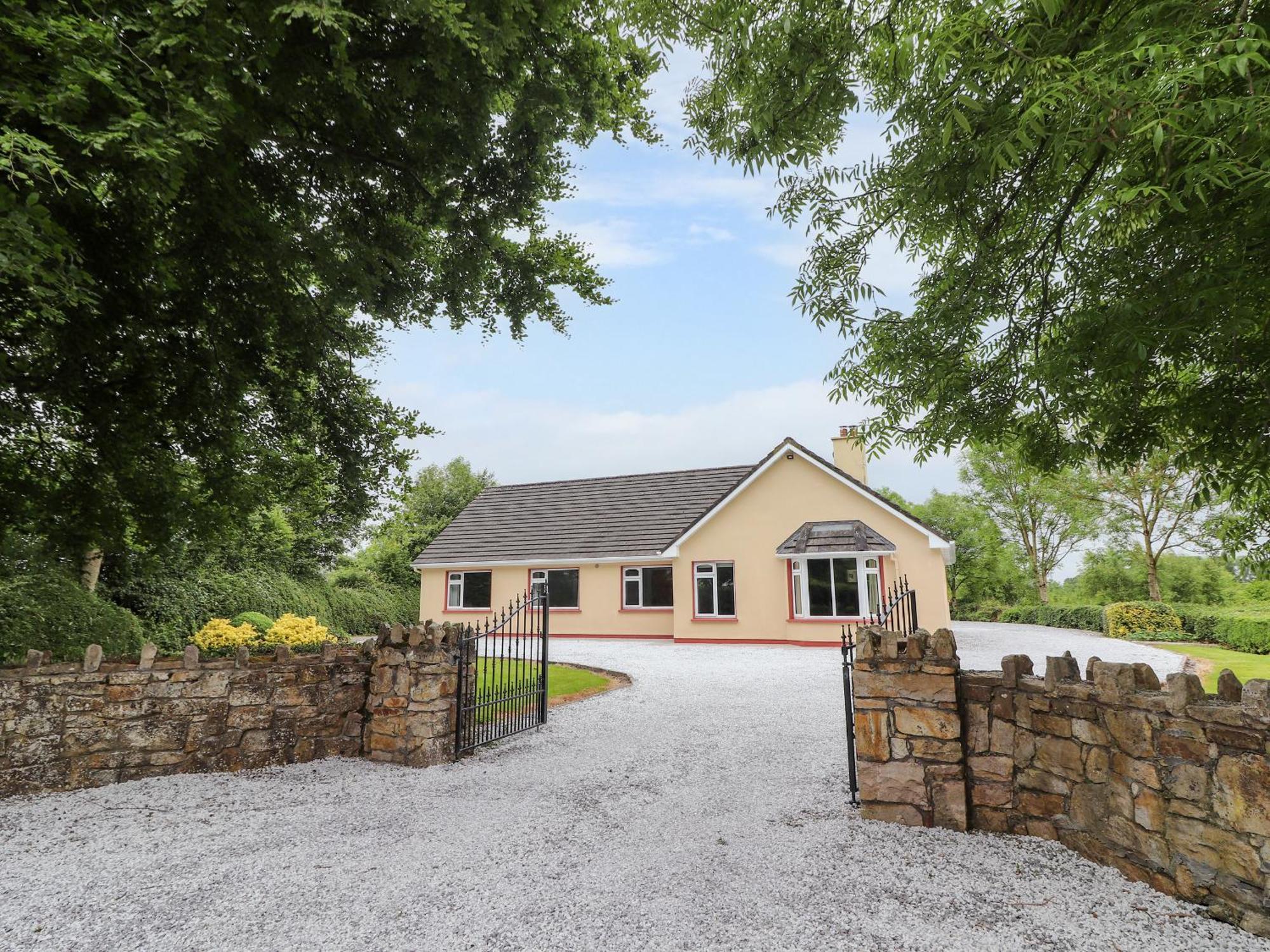 Fort Lodge Limerick Junction 外观 照片